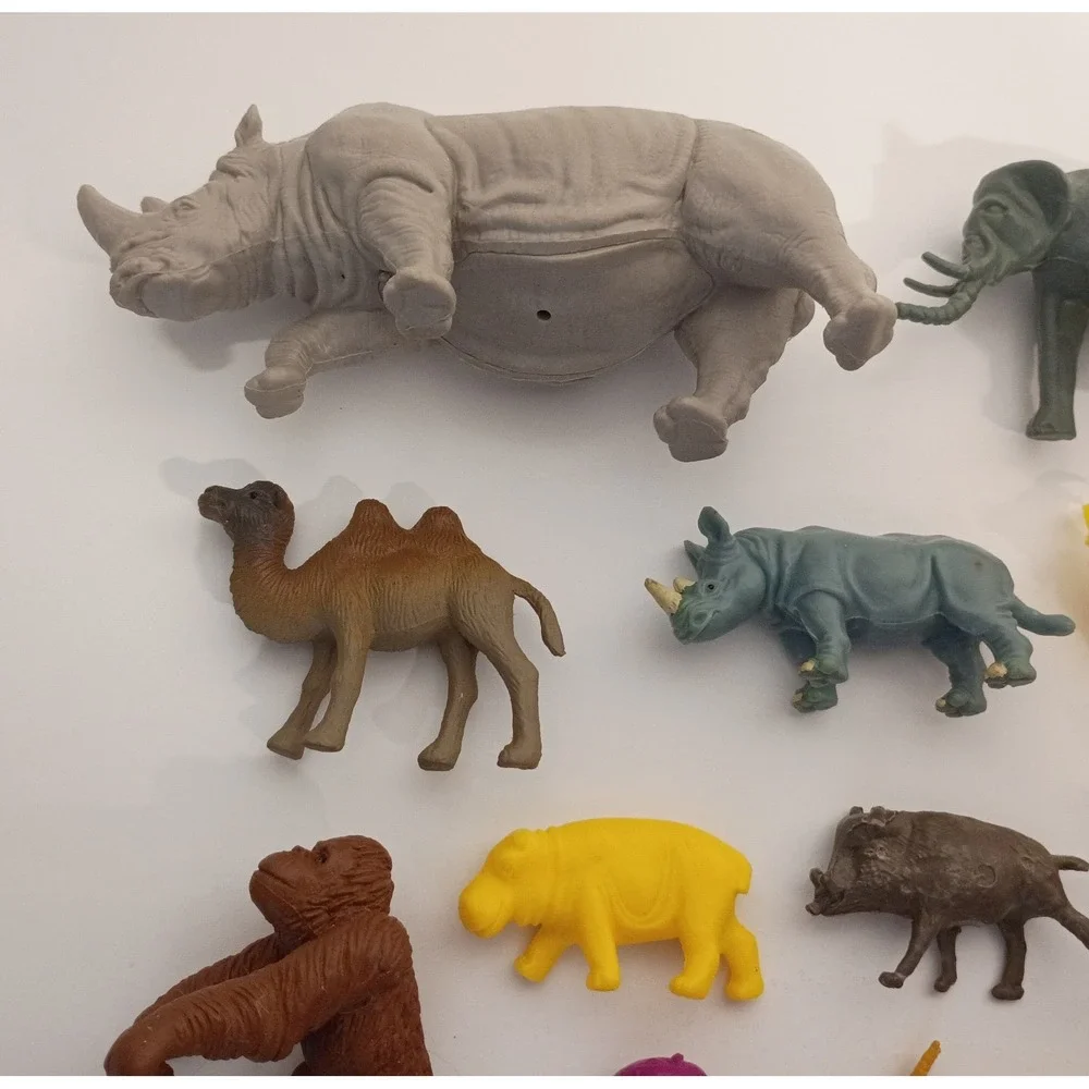 Lot of 30 Miniature Toy Plastic Animal Figures Insects, Farm, Safari Animals